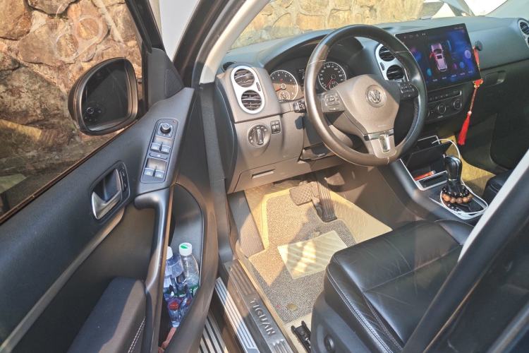 Used Volkswagen Tiguan 2017 300TSI Automatic Two-Wheel Drive Silk Road Comfort Edition Driver Seat