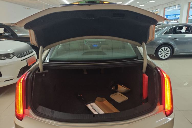 Used Cadillac XTS 2015 28T Comfort Model
