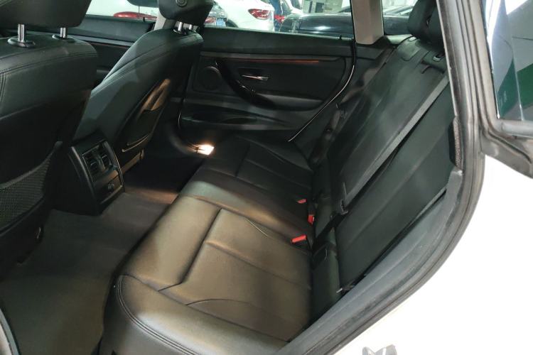 Used BMW 3 Series GT 2018 320i Sport Edition
