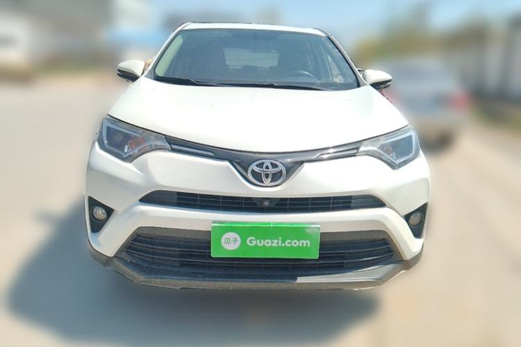 Used Toyota RAV4 2016 2.0L CVT Two-Wheel Drive Comfort Edition China V Standard Front