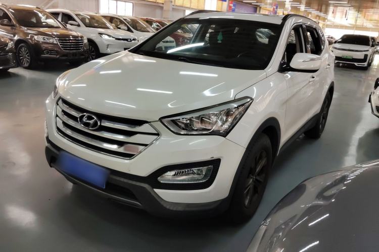 Used Hyundai Santa Fe 2013 2.4L Automatic 2WD Comfort Edition