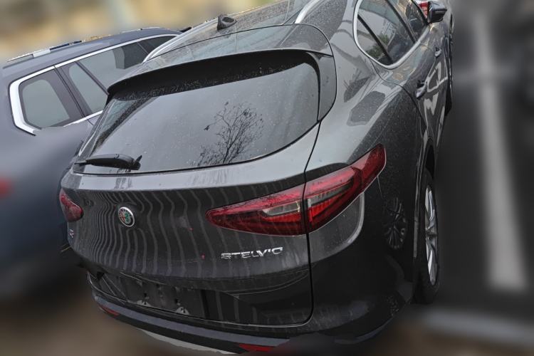 Used Alfa Romeo Stelvio 2017 2.0T 280HP Luxury Edition