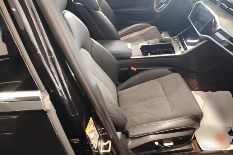 Used Audi A6L 2024 45 TFSI Prestige Dynamic Edition Right Front Seat