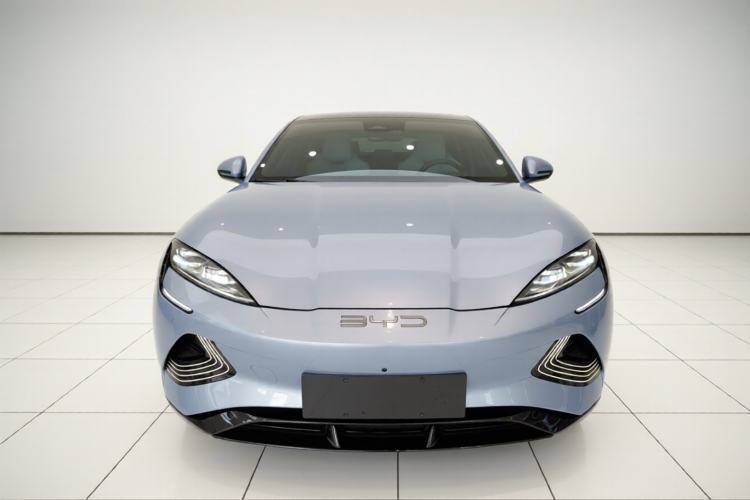 Used BYD Seal 2022 550 km Standard Range Rear-Wheel Drive Prestige Version