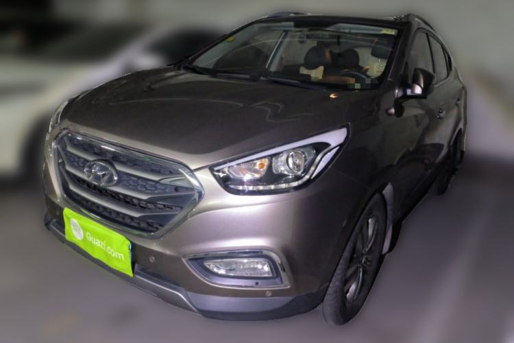 Used Hyundai ix35 2015 2.0L Automatic Two-Wheel Drive Leading Trim China V Standard