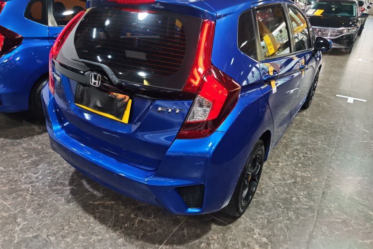 Used Honda Fit 2016 1.5L LX CVT Comfort Model
