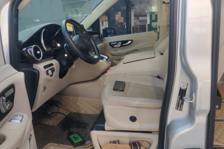 Used Mercedes-Benz V-Class 2016 V 260 L Prestige Extended Edition