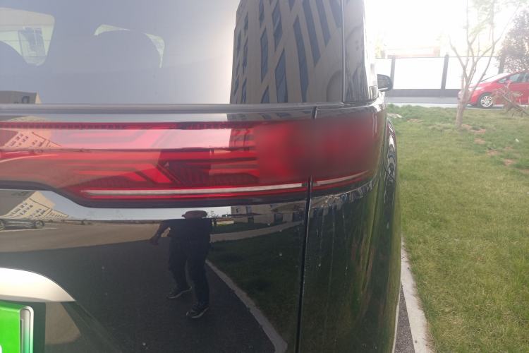 Used Denza D9 2024 DM-i 980 Four-Wheel Drive Flagship Model