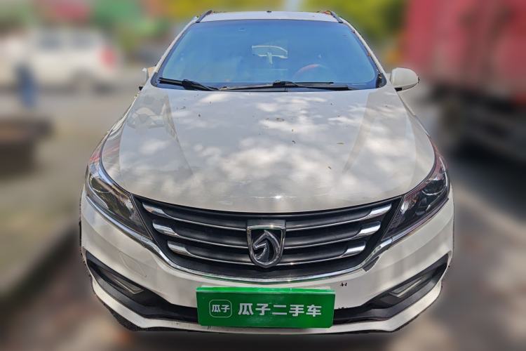 Used Baojun 310W 2017 1.5L Manual Comfort Version China VI Emission Standard Front