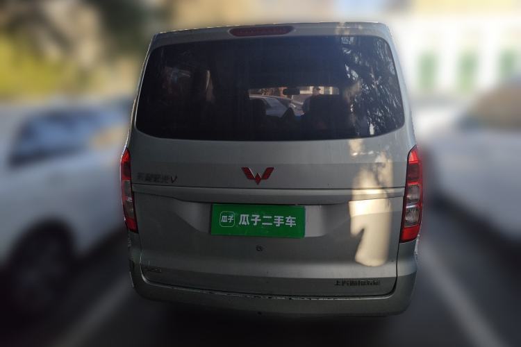Used Wuling Hongguang V 2019 1.5L Enjoyment Version China VI LAR