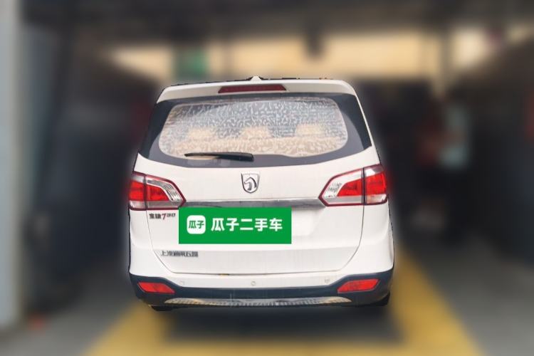 Used Baojun 730 2014 1.5L manual Comfort version 7 seats
