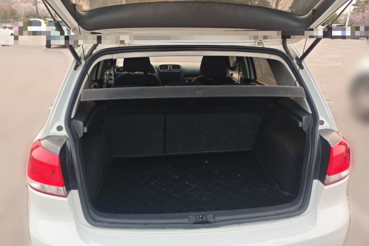 Used Volkswagen Golf 2012 1.6 Manual Fashion Edition
