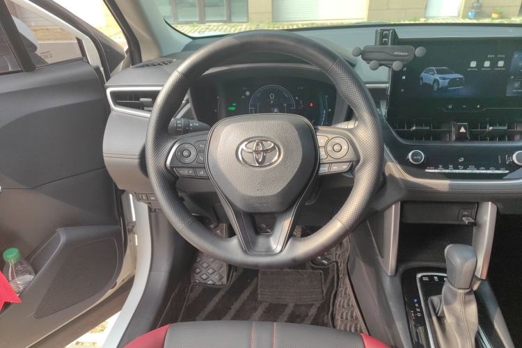 Used Toyota Corolla Cross 2023 Dual-Motor 2.0L Pioneer Edition
