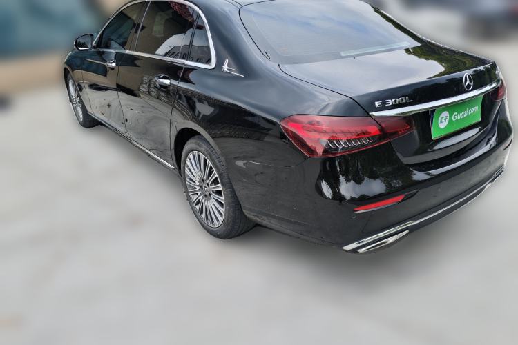 Used Mercedes-Benz E-Class 2022 Second Facelift E 300 L Luxury Edition
