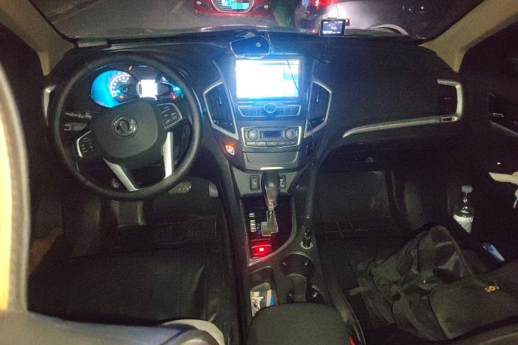 Used Dongfeng Aeolus AX7 2015 2.3L Automatic ZhiZun Version