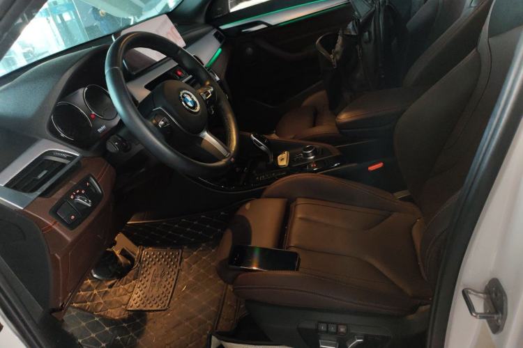 Used BMW X2 2022 sDrive25i Midnight Edition Left Front Seat