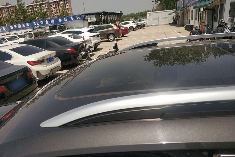 Used Volkswagen Tayron 2020 330TSI Two-Wheel Drive Luxury Smart Connectivity Version
