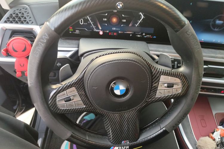 Used BMW X5 2023 xDrive 30Li Luxury M Sport Night Edition Package Steering Wheel