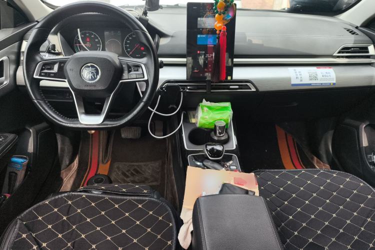 Used BYD Qin New Energy 2021 Travel Edition Center Console