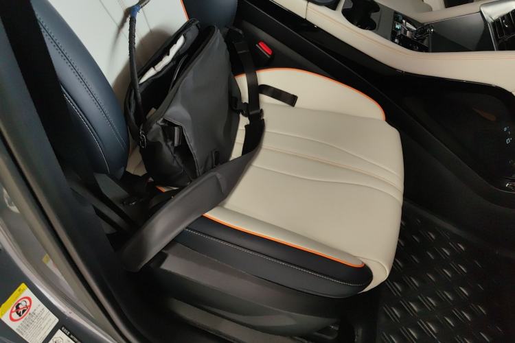 Used BYD Song PLUS New Energy 2023 Champion Edition DM-i 110KM Flagship Model
