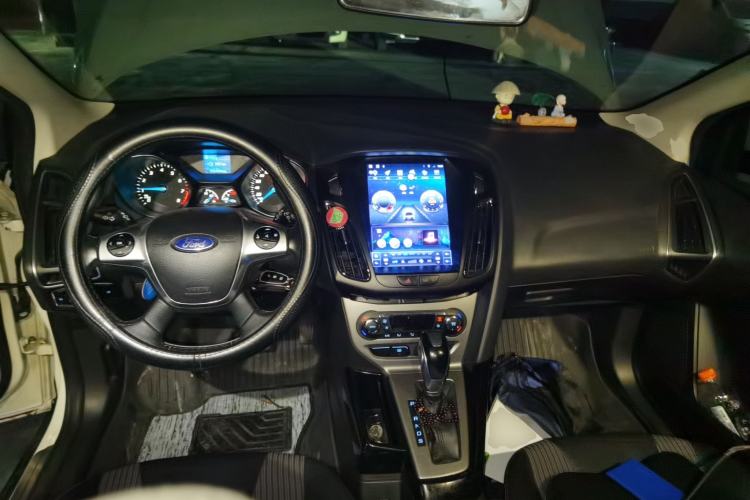 Used Ford Focus 2012 Hatchback 1.6L Automatic Fashion Edition