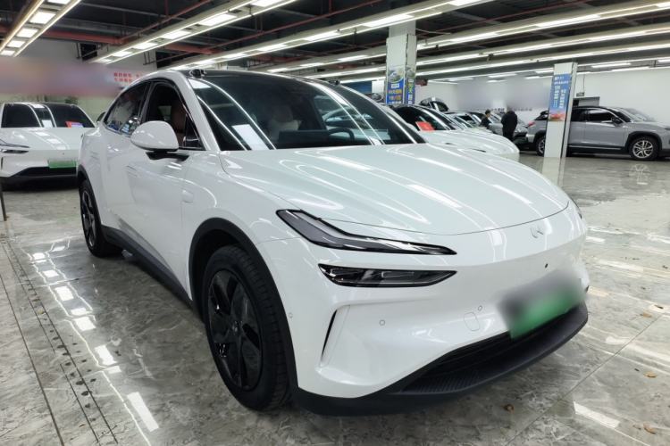 Used ONVO L60 2025 Model—60 kWh Rear-Wheel-Drive Version Front Right 45 Deg