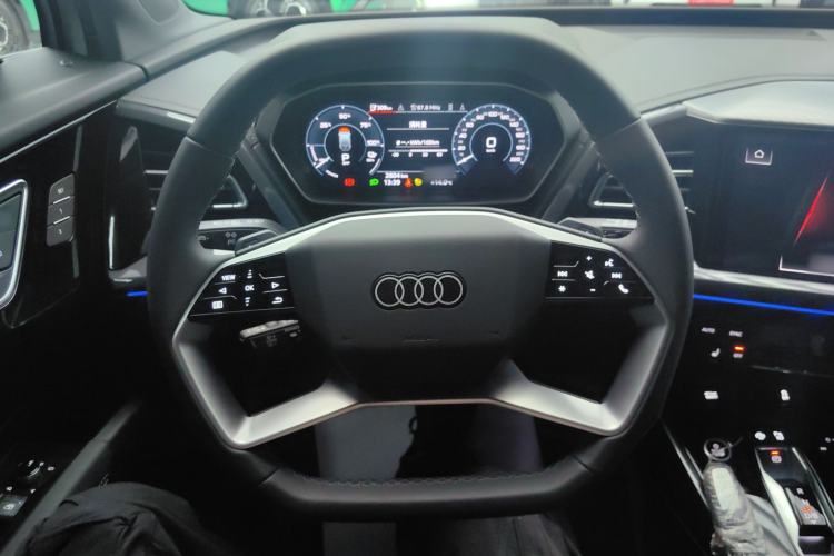 Used Audi Q4 e-tron 2024 40 e-tron Boundary Edition
