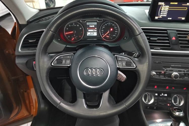 Used Audi Q3 2015 35 TFSI quattro Technology Edition
