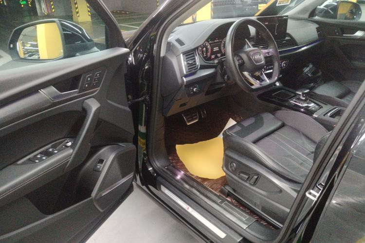 Used Audi Q5L 2022 Updated 45T Luxury Dynamic Version Driver Seat