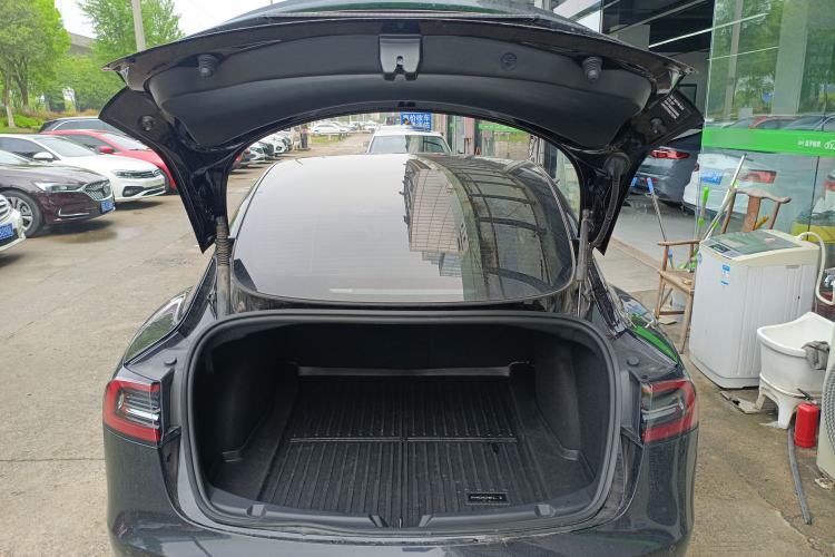 Used Tesla Model 3 2022 Rear-Wheel-Drive Version Trunk