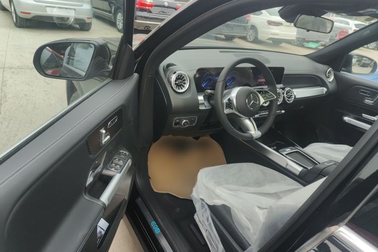 Used Mercedes-Benz EQB 2025 EQB 260 Driver Seat