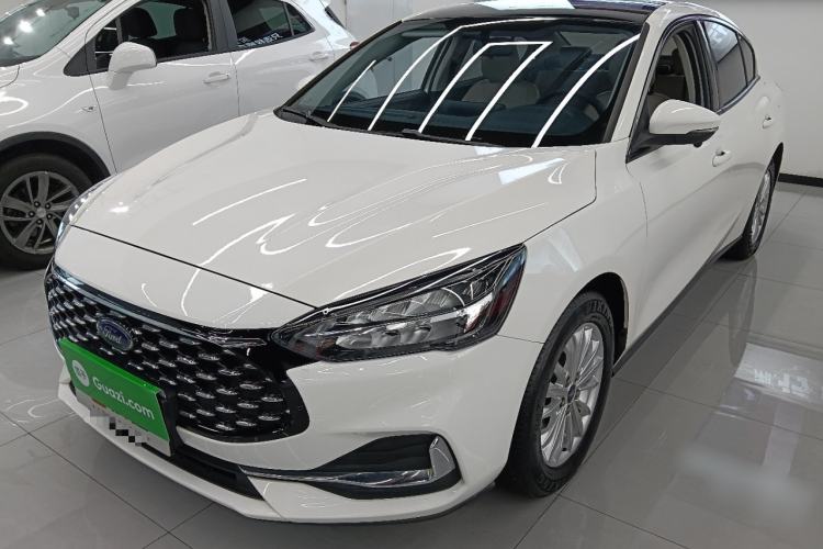 Used Ford Focus 2021 Sedan EcoBoost 180 Automatic Trendy Model