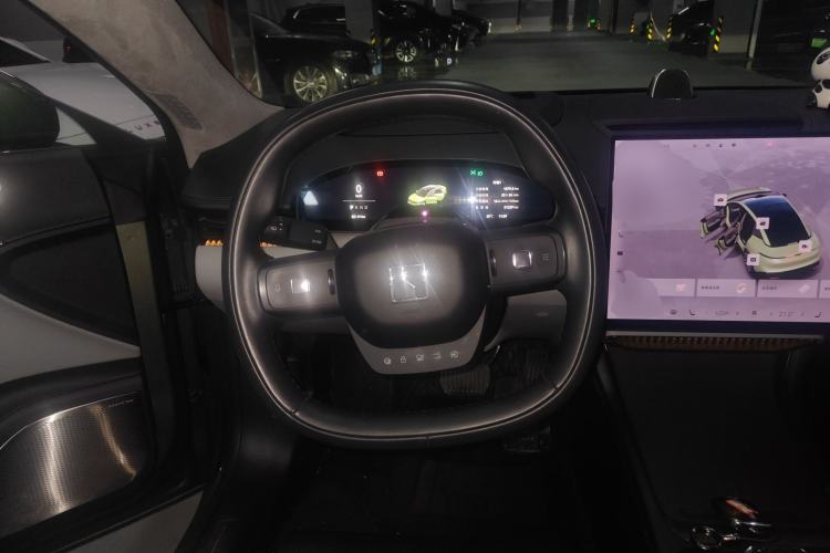 Used Zeekr 007 2025 Long-Range Rear-Wheel-Drive Intelligent Driving Version 100 kWh Steering Wheel