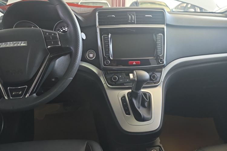 Used Haval M6 2019 1.5T DCT Two-Wheel Drive Value Edition China VI Standard Center Console