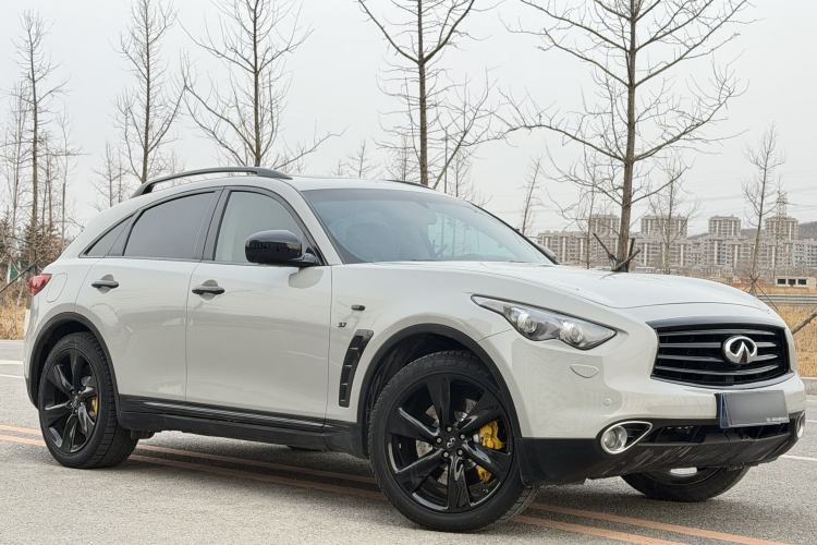 Used Infiniti QX70 2013 3.7L Standard Edition