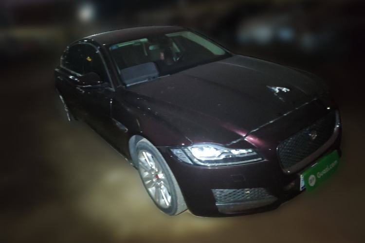 Used Jaguar XFL 2018 XFL 2.0T 250 PS Premium Edition
