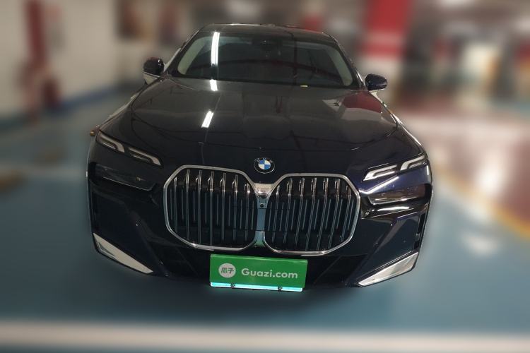 Used BMW 7 Series 2023 735Li M Sport Package