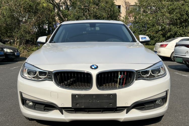 Used BMW 3 Series GT 2016 320i Fashion Model