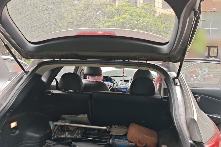 Used Hyundai ix35 2015 2.0L Automatic 2WD Smart Type China IV
