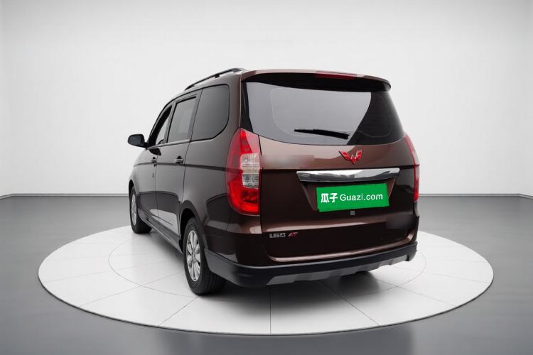 Used Wuling Hongguang 2014 1.5L S Automatic Comfort Edition Exterior 3