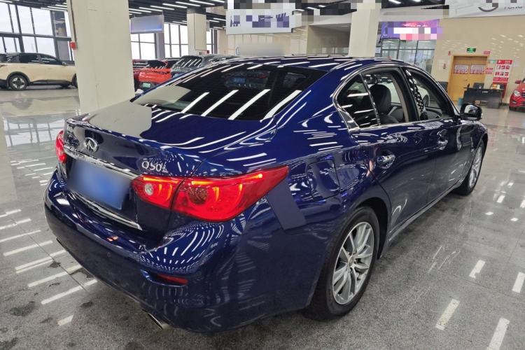 Used Infiniti Q50L 2015 2.0T Enjoyment Edition
