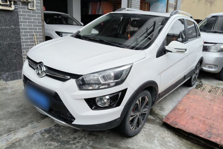 Used BAIC Senova X25 2015 1.5L Automatic Elite Model