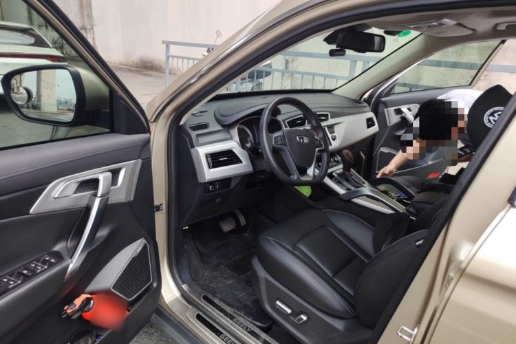 Used Geely Auto Emgrand X7 Sport 2016 1.8TD Automatic Smart Model Driver Seat