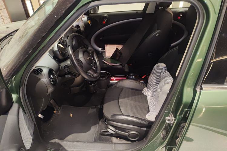 Used MINI Countryman 2014 1.6L COOPER Fun
