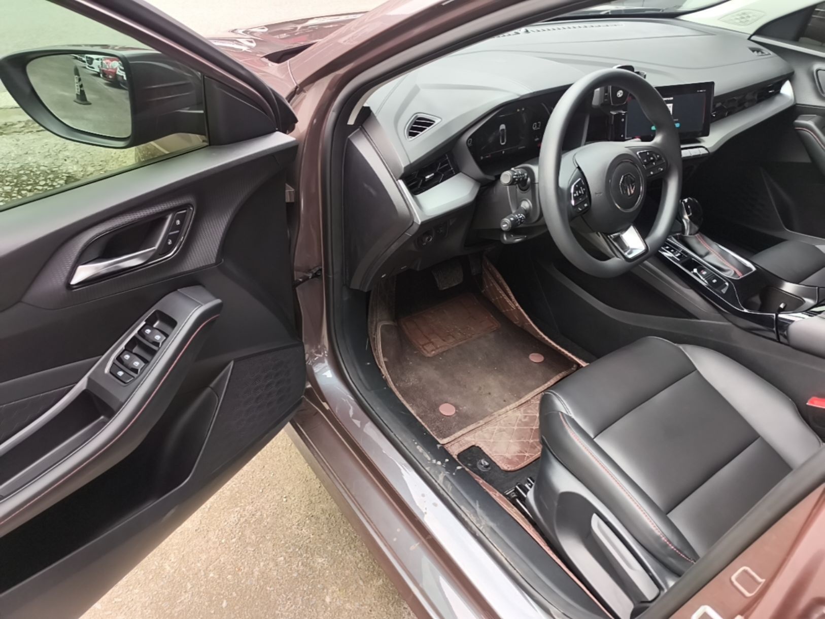 MG 5 2023 180 DVVT CVT Luxury Edition — снимка 18