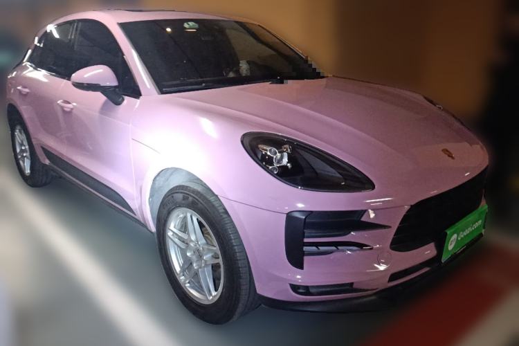 Used Porsche Macan 2020 Macan 2.0T Front Right 45 Deg