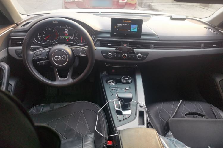 Used Audi A4L 2018 30th Anniversary Edition 40 TFSI Trendy Model