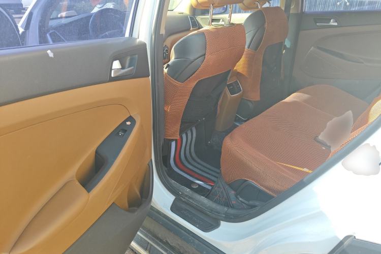 Used Hyundai Tucson 2015 1.6T Dual-Clutch Two-Wheel-Drive Smart Model