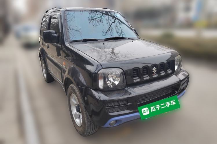 Used Suzuki Jimny 2010 1.3 MT Fashion Limited Edition Front Right 45 Deg
