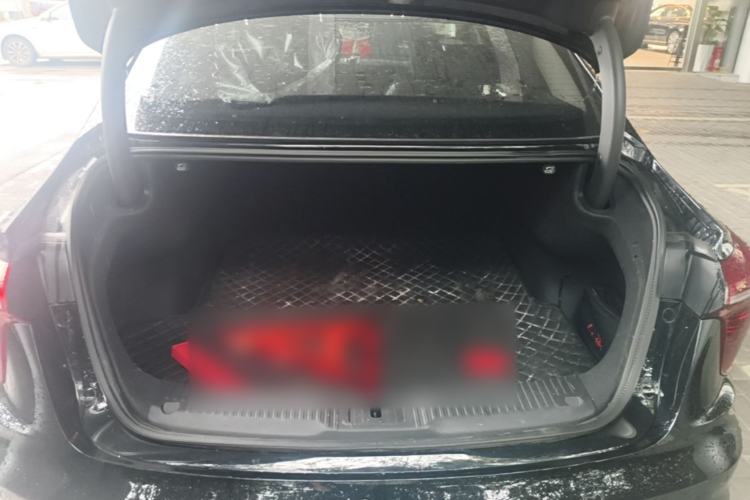 Used Hongqi H5 2023 2.0T Automatic Smart Connect Flagship Edition